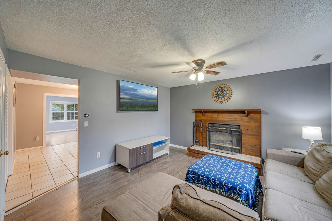 next background image