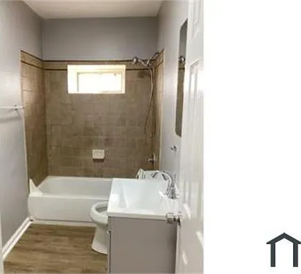 1535 Abbotston St — Photo 10