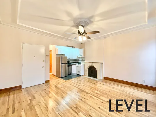 Rented by Level Group | media 12
