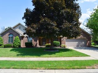 575 Keeler Dr, Avon, IN 46123