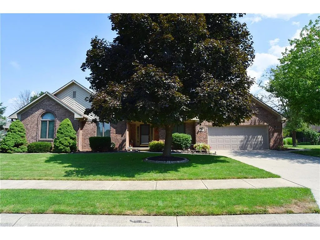 575 Keeler Dr photo 1