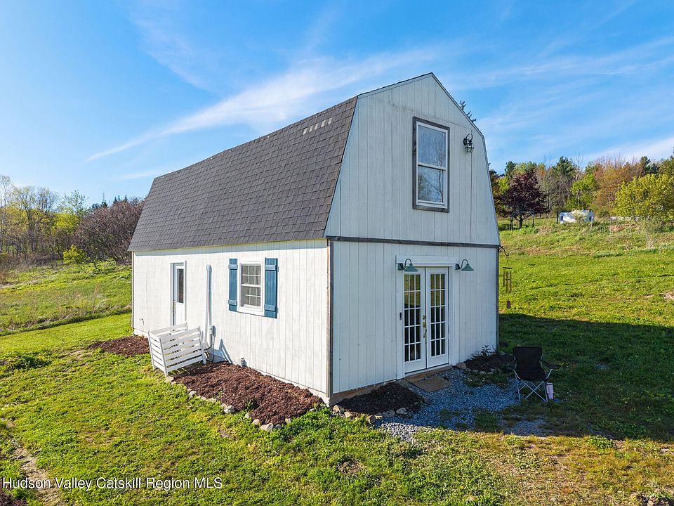 1st image of 1054 Esperance Road
