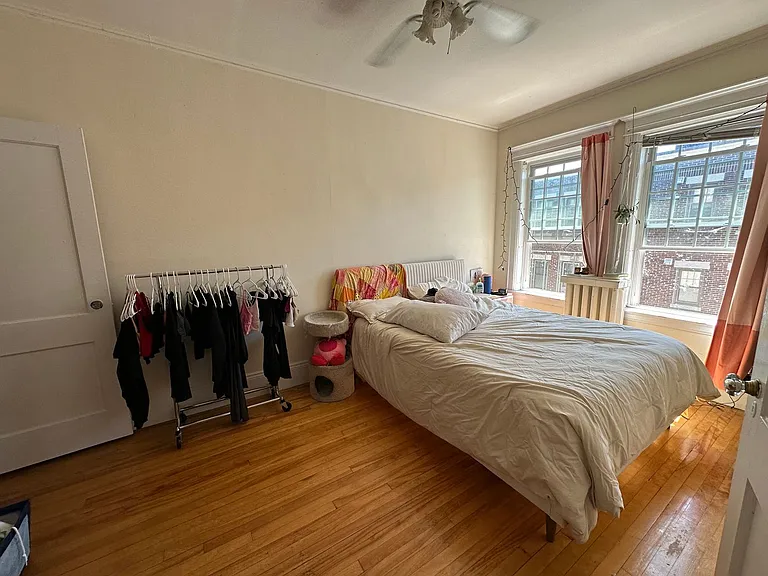 1277 Commonwealth Ave — Photo 5
