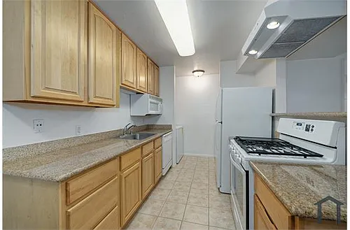 1229 Lakeview Cir Photo 1 1229 Lakeview Cir Photo 1