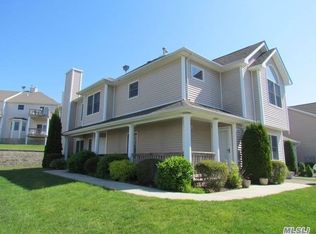 2402 Cedar Path, Riverhead, NY 11901