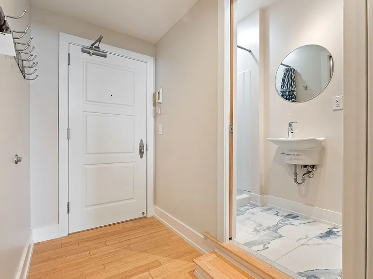 103 W Main St #301 — Photo 3