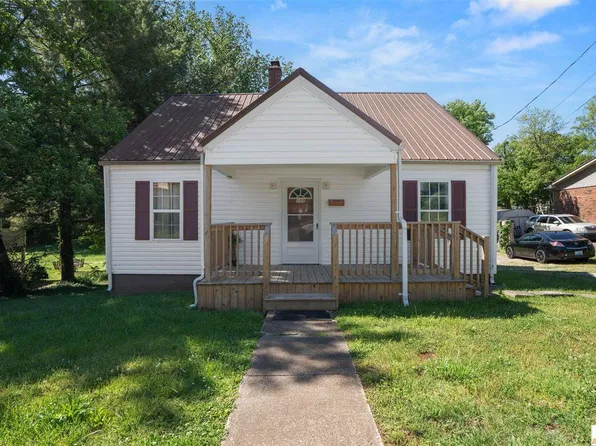 107 W Main St, Horse Cave, KY 42749