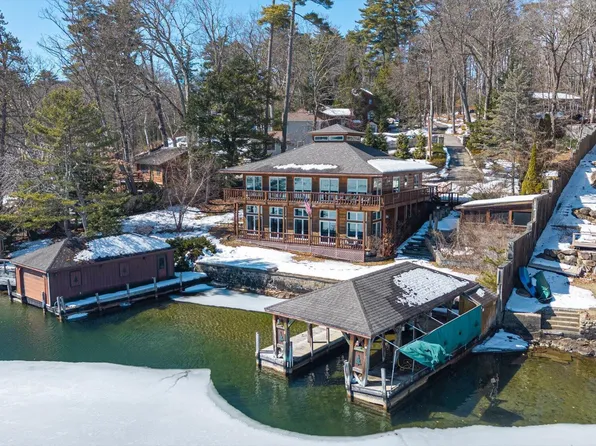 34 Westover Loop, Lake George, NY 12845