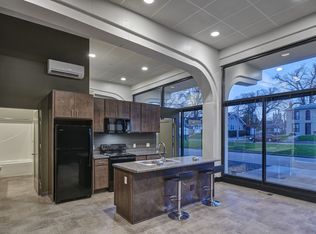1606 Brady, Davenport, IA 52803