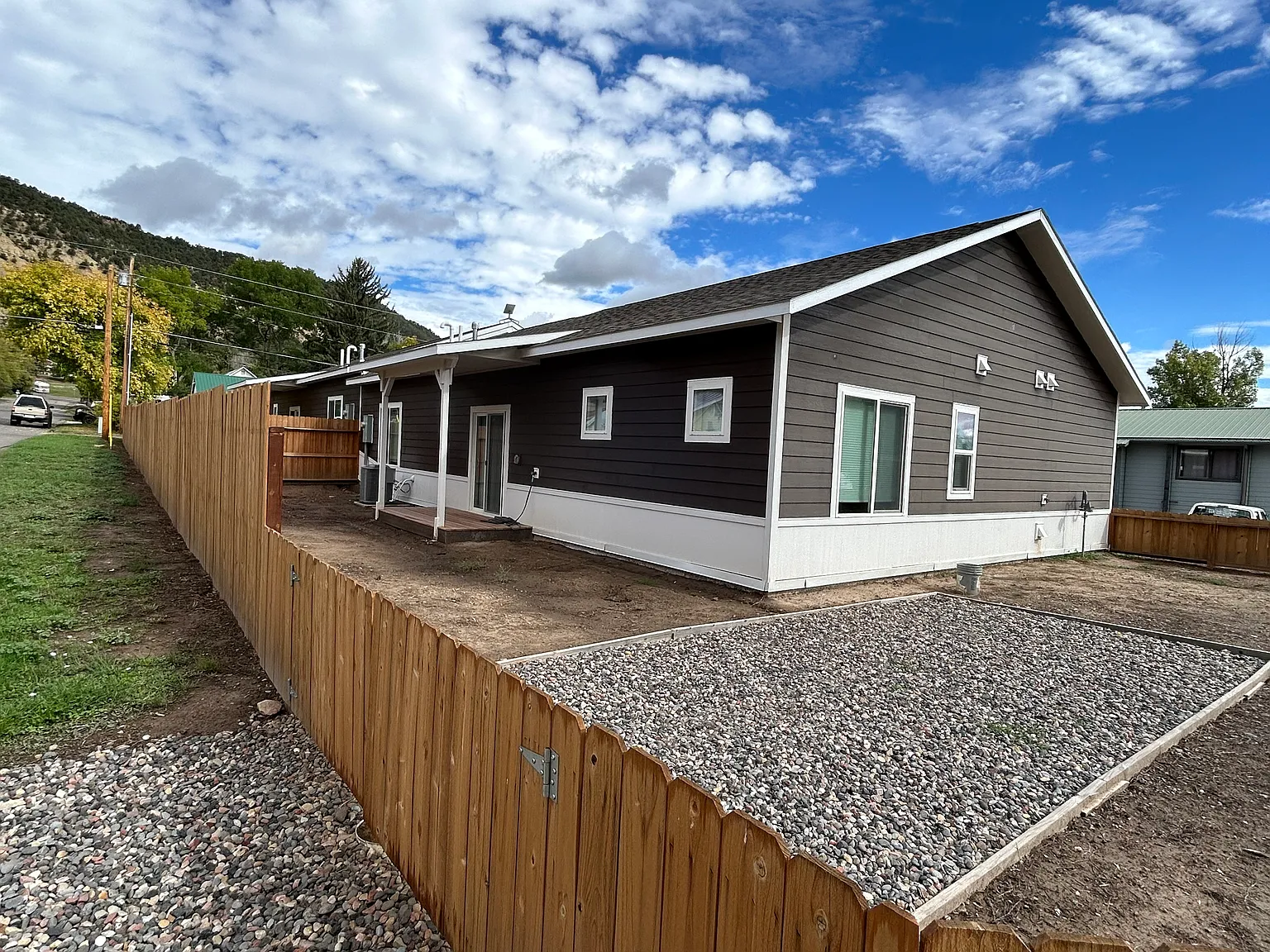 3 bed, 1200 sqft, $2,350 — Photo 3