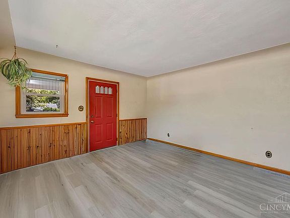 5th image of 1811 Milton St