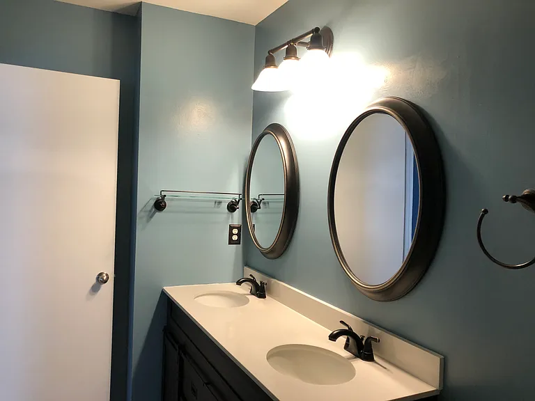 105 Palmdale Ct — Photo 9
