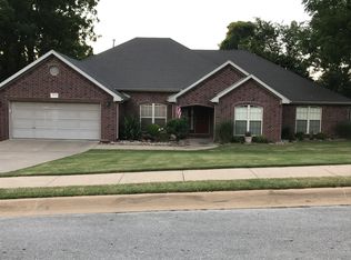 4542 Pecan Ave, Springdale, AR 72762