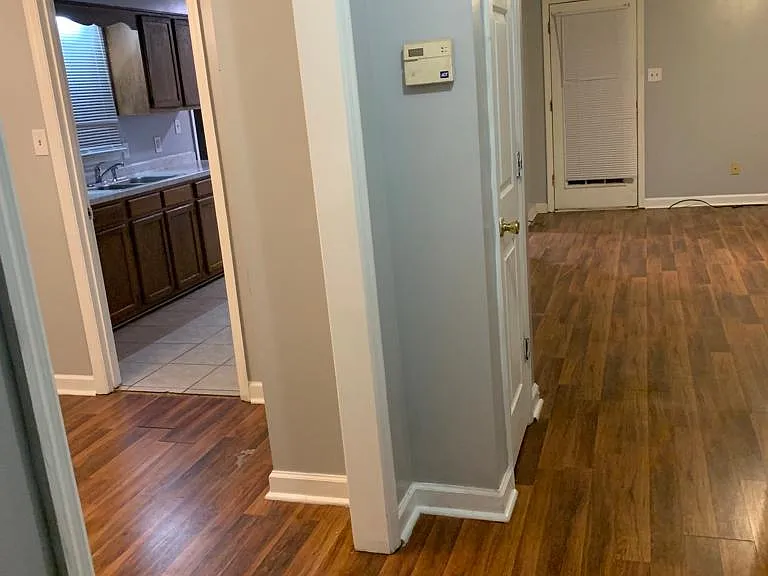 109 Dallas St — Photo 9