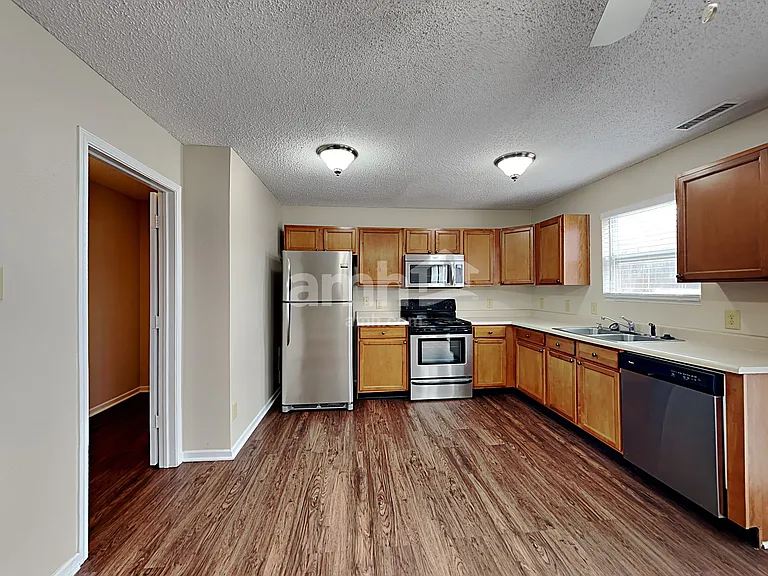 9559 Stargazer Dr — Photo 4