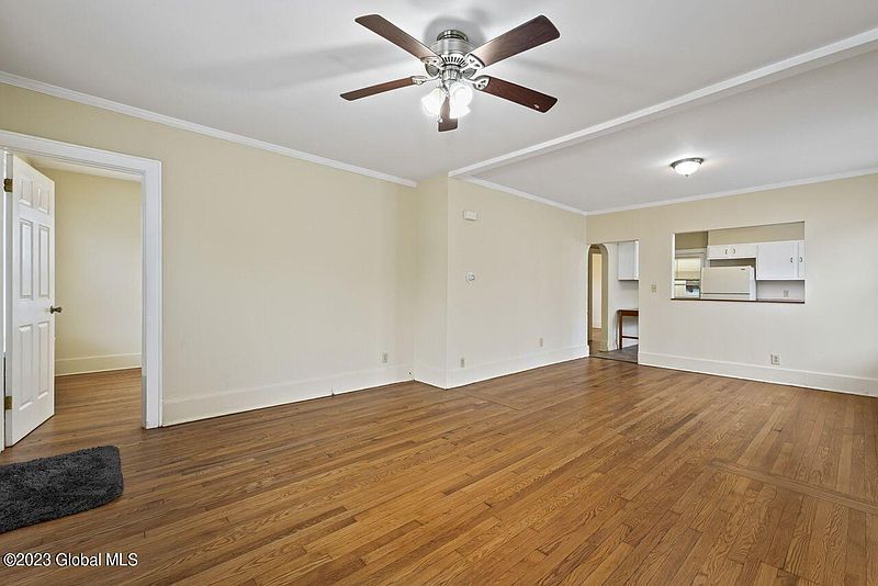 5th image of 11 Wilkins Avenue