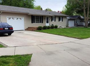 4109 E Ronning Dr, Sioux Falls, SD 57103