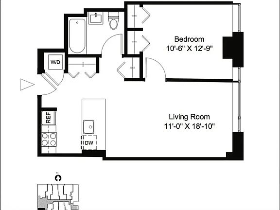 2nd image of 321 W 37th St APT 7L