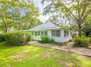 222 W Myrtle Ave, Foley, AL 36535