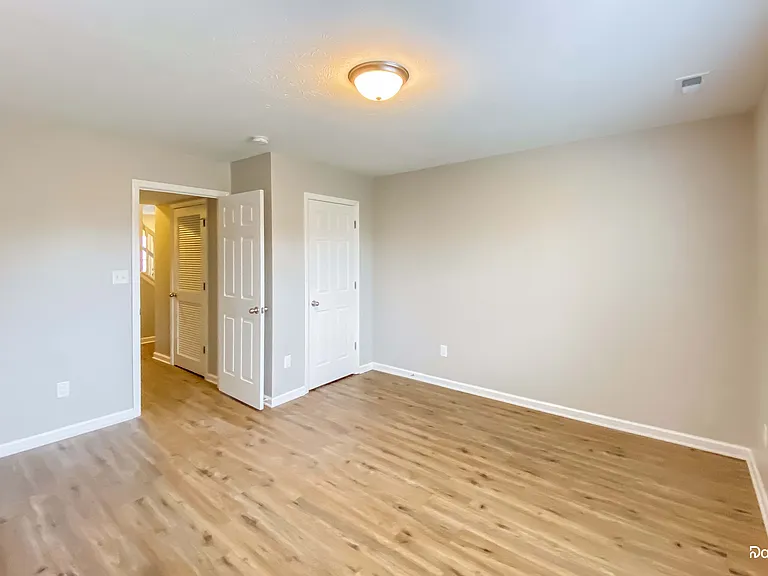 2216 Silver Spoon Dr — Photo 13