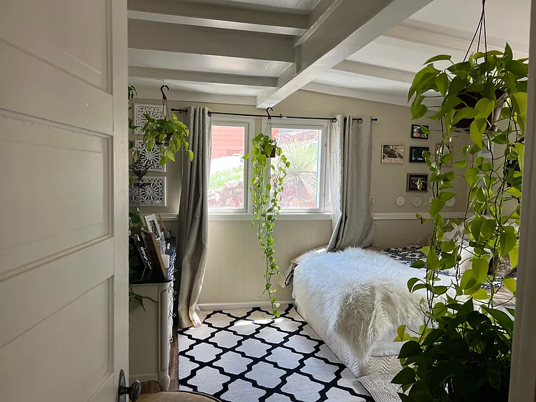 8 Garnet Ave — Photo 13