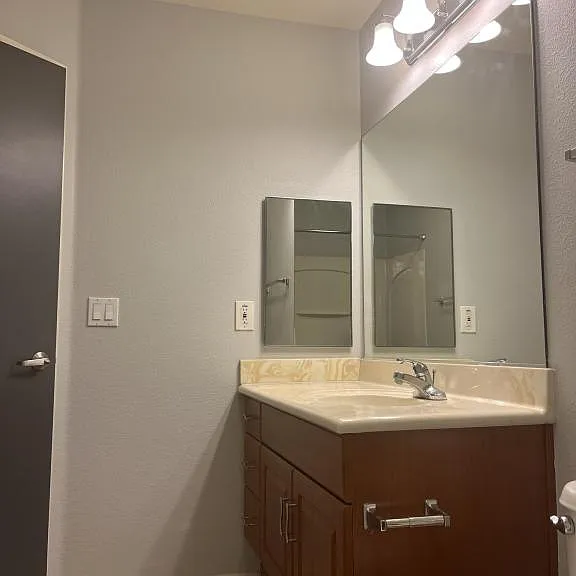 1160 Rosas St #158 — Photo 4