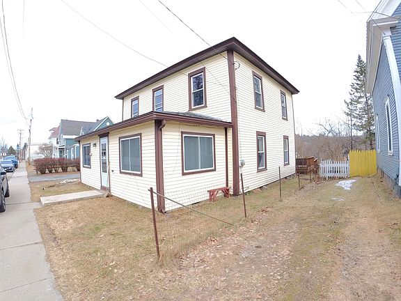 2nd image of 75 Autumn Street