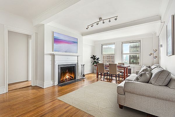 1st image of 865 1st Ave APT 15C