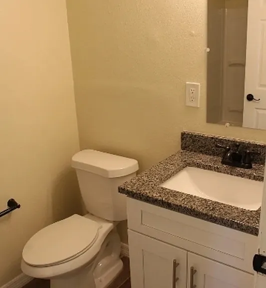 101 E Rhodes Dr #1 — Photo 4