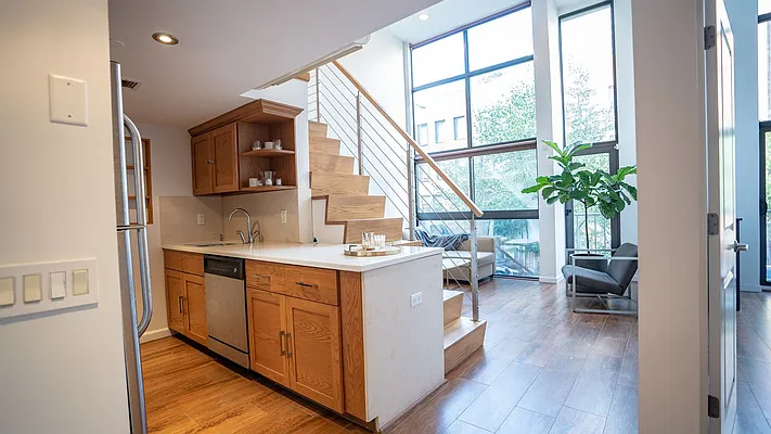 Rented by Owner | media 32