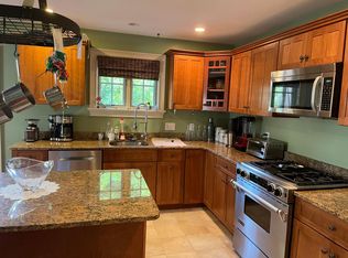 39 Danforth St, Jamaica Plain, MA 02130