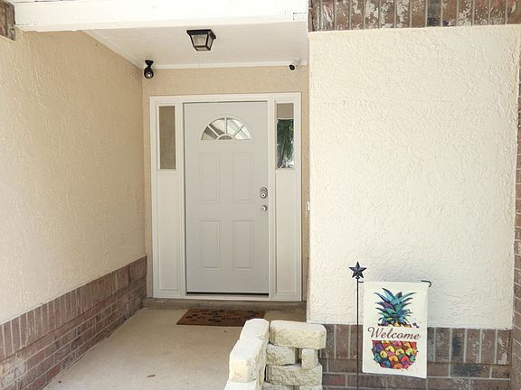 3rd image of 10818 Scepter Dr
