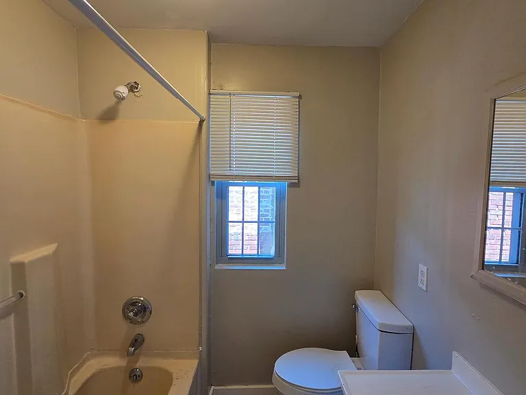 716 Church St — Photo 14