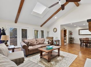 8350 Southmeadow Cir, Dallas, TX 75231
