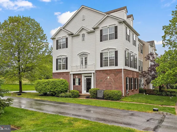 1801 Darlington Ln, Chester Springs, PA 19425