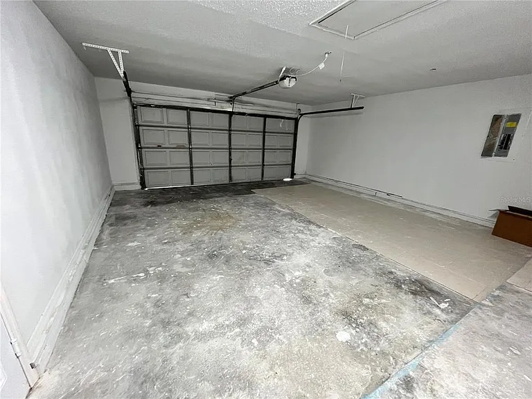 1494 Courtland Blvd — Photo 26