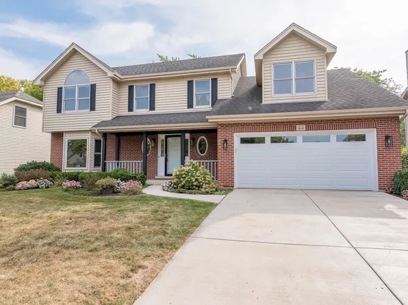 44 Breckenridge Dr, Aurora, IL 60504