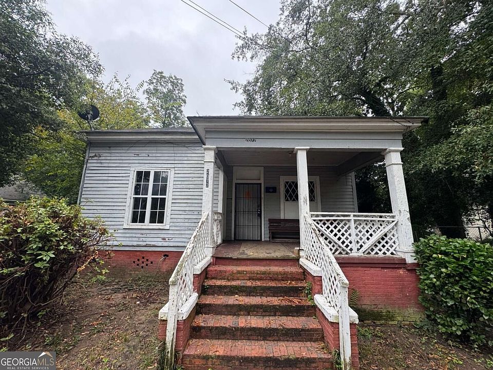 1st image of 2072 Beech Ave