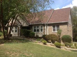 100 Bluebird Dr, Russell, KY 41169