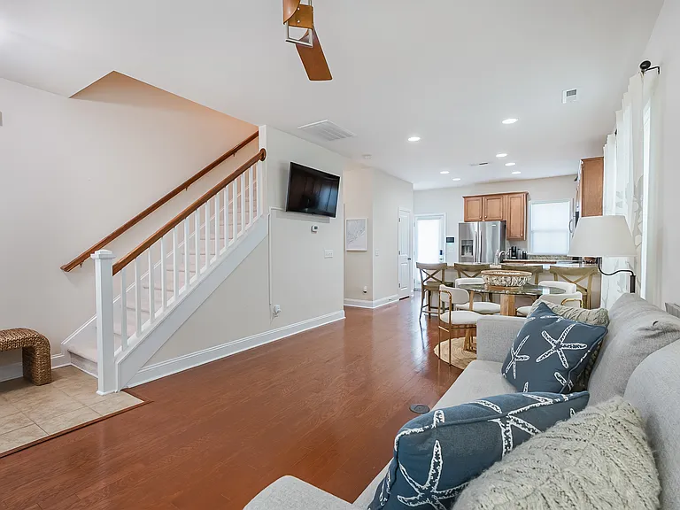 5168 E Liberty Park Cir — Photo 5