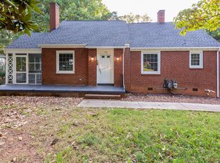 154 W Park Ave, Mooresville, NC 28115