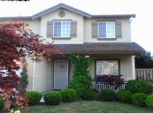 5010 Zinfandel Ln, Vallejo, CA 94591