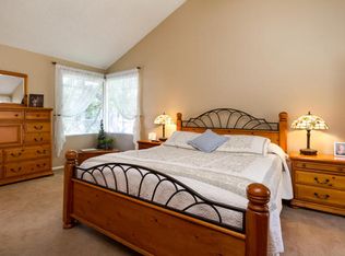 8661 Twin Rivers Dr, Ventura, CA 93004