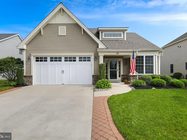 10 Moorlinch Blvd, Medford, NJ 08055