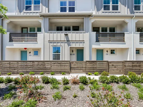 3832-3832A Norbridge Ave, Castro Valley, CA 94546