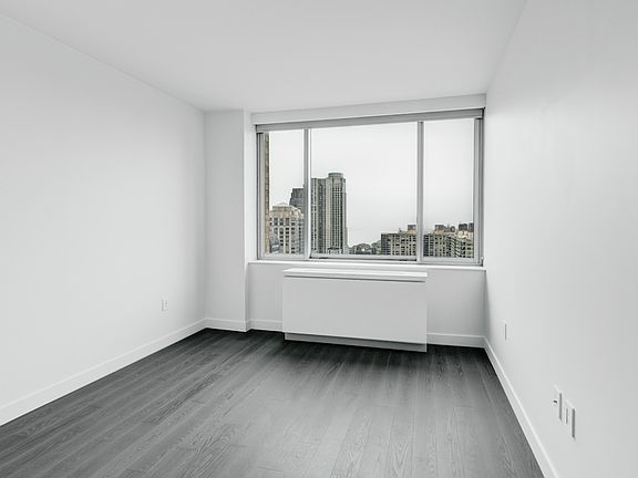5th image of 101 W End Ave APT 33B