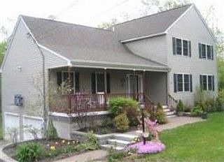 2nd image of 123 Benjamin Rd