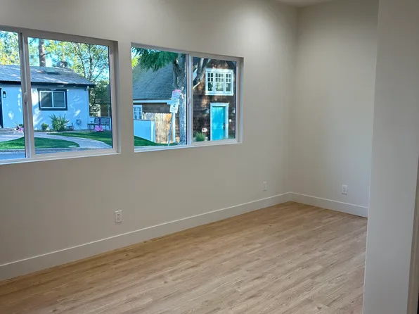 4931 Marmol Dr, Woodland Hills, CA 91364