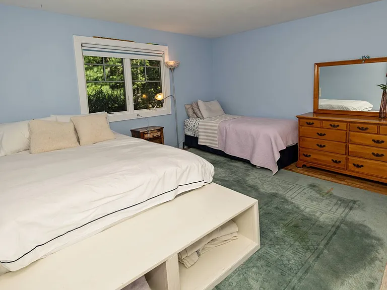 10 Oakwood Ct — Photo 11