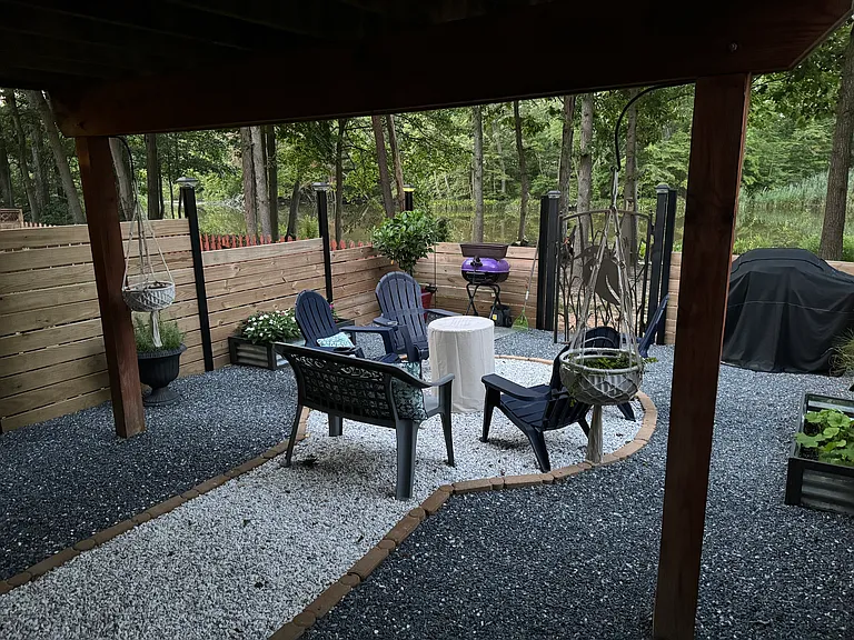 13 Running Ct — Photo 38